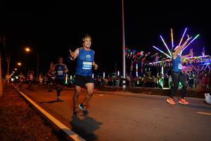 BIB: 40812
                            <button type="button" onclick="openModal(14237594)" class="btn btn-primary btn-sm float-right btn-popup" data-toggle="modal" data-target=".modal-high-quality">
                        <i class="fas fa-shopping-cart"></i> Add to Cart
                    </button>
                                            <button type="button" onclick="isThisMe(14237594, true)" class="btn btn-success btn-sm float-right btn-popup btn-isme hidden" data-toggle="tooltip" data-placement="bottom" title="นี่คือรูปของคุณใช่ไหม คลิกที่นี่เพื่อเอาเข้าอัลบั้ม">
                        <i class="fas fa-plus"></i> Add to album
                    </button>
                    <button type="button" onclick="isThisMe(14237594, false)" class="btn btn-warning btn-sm float-right btn-popup btn-isnotme hidden">
                        <i class="fas fa-ban"></i> Remove from album
                    </button>