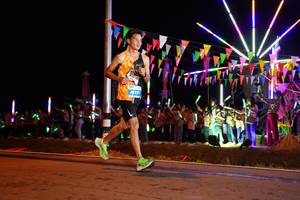 BIB: 881
                            <button type="button" onclick="openModal(14200838)" class="btn btn-primary btn-sm float-right btn-popup" data-toggle="modal" data-target=".modal-high-quality">
                        <i class="fas fa-shopping-cart"></i> Add to Cart
                    </button>
                                            <button type="button" onclick="isThisMe(14200838, true)" class="btn btn-success btn-sm float-right btn-popup btn-isme hidden" data-toggle="tooltip" data-placement="bottom" title="นี่คือรูปของคุณใช่ไหม คลิกที่นี่เพื่อเอาเข้าอัลบั้ม">
                        <i class="fas fa-plus"></i> Add to album
                    </button>
                    <button type="button" onclick="isThisMe(14200838, false)" class="btn btn-warning btn-sm float-right btn-popup btn-isnotme hidden">
                        <i class="fas fa-ban"></i> Remove from album
                    </button>