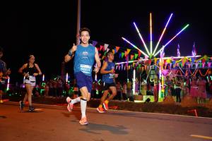 BIB: 46835, 427
                            <button type="button" onclick="openModal(14232488)" class="btn btn-primary btn-sm float-right btn-popup" data-toggle="modal" data-target=".modal-high-quality">
                        <i class="fas fa-shopping-cart"></i> Add to Cart
                    </button>
                                            <button type="button" onclick="isThisMe(14232488, true)" class="btn btn-success btn-sm float-right btn-popup btn-isme hidden" data-toggle="tooltip" data-placement="bottom" title="นี่คือรูปของคุณใช่ไหม คลิกที่นี่เพื่อเอาเข้าอัลบั้ม">
                        <i class="fas fa-plus"></i> Add to album
                    </button>
                    <button type="button" onclick="isThisMe(14232488, false)" class="btn btn-warning btn-sm float-right btn-popup btn-isnotme hidden">
                        <i class="fas fa-ban"></i> Remove from album
                    </button>