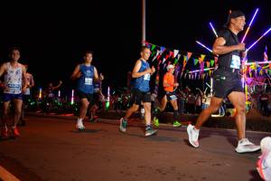 BIB: 40215
                            <button type="button" onclick="openModal(14222681)" class="btn btn-primary btn-sm float-right btn-popup" data-toggle="modal" data-target=".modal-high-quality">
                        <i class="fas fa-shopping-cart"></i> Add to Cart
                    </button>
                                            <button type="button" onclick="isThisMe(14222681, true)" class="btn btn-success btn-sm float-right btn-popup btn-isme hidden" data-toggle="tooltip" data-placement="bottom" title="นี่คือรูปของคุณใช่ไหม คลิกที่นี่เพื่อเอาเข้าอัลบั้ม">
                        <i class="fas fa-plus"></i> Add to album
                    </button>
                    <button type="button" onclick="isThisMe(14222681, false)" class="btn btn-warning btn-sm float-right btn-popup btn-isnotme hidden">
                        <i class="fas fa-ban"></i> Remove from album
                    </button>