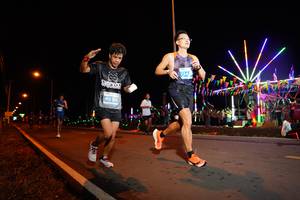 BIB: 4016
                            <button type="button" onclick="openModal(14220777)" class="btn btn-primary btn-sm float-right btn-popup" data-toggle="modal" data-target=".modal-high-quality">
                        <i class="fas fa-shopping-cart"></i> Add to Cart
                    </button>
                                            <button type="button" onclick="isThisMe(14220777, true)" class="btn btn-success btn-sm float-right btn-popup btn-isme hidden" data-toggle="tooltip" data-placement="bottom" title="นี่คือรูปของคุณใช่ไหม คลิกที่นี่เพื่อเอาเข้าอัลบั้ม">
                        <i class="fas fa-plus"></i> Add to album
                    </button>
                    <button type="button" onclick="isThisMe(14220777, false)" class="btn btn-warning btn-sm float-right btn-popup btn-isnotme hidden">
                        <i class="fas fa-ban"></i> Remove from album
                    </button>