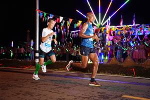 BIB: 402
                            <button type="button" onclick="openModal(14195260)" class="btn btn-primary btn-sm float-right btn-popup" data-toggle="modal" data-target=".modal-high-quality">
                        <i class="fas fa-shopping-cart"></i> Add to Cart
                    </button>
                                            <button type="button" onclick="isThisMe(14195260, true)" class="btn btn-success btn-sm float-right btn-popup btn-isme hidden" data-toggle="tooltip" data-placement="bottom" title="นี่คือรูปของคุณใช่ไหม คลิกที่นี่เพื่อเอาเข้าอัลบั้ม">
                        <i class="fas fa-plus"></i> Add to album
                    </button>
                    <button type="button" onclick="isThisMe(14195260, false)" class="btn btn-warning btn-sm float-right btn-popup btn-isnotme hidden">
                        <i class="fas fa-ban"></i> Remove from album
                    </button>