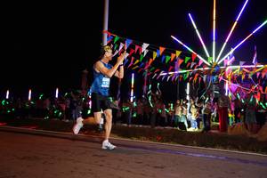 BIB: 415
                            <button type="button" onclick="openModal(14203021)" class="btn btn-primary btn-sm float-right btn-popup" data-toggle="modal" data-target=".modal-high-quality">
                        <i class="fas fa-shopping-cart"></i> Add to Cart
                    </button>
                                            <button type="button" onclick="isThisMe(14203021, true)" class="btn btn-success btn-sm float-right btn-popup btn-isme hidden" data-toggle="tooltip" data-placement="bottom" title="นี่คือรูปของคุณใช่ไหม คลิกที่นี่เพื่อเอาเข้าอัลบั้ม">
                        <i class="fas fa-plus"></i> Add to album
                    </button>
                    <button type="button" onclick="isThisMe(14203021, false)" class="btn btn-warning btn-sm float-right btn-popup btn-isnotme hidden">
                        <i class="fas fa-ban"></i> Remove from album
                    </button>