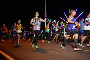 BIB: 413, 2957
                            <button type="button" onclick="openModal(14243094)" class="btn btn-primary btn-sm float-right btn-popup" data-toggle="modal" data-target=".modal-high-quality">
                        <i class="fas fa-shopping-cart"></i> Add to Cart
                    </button>
                                            <button type="button" onclick="isThisMe(14243094, true)" class="btn btn-success btn-sm float-right btn-popup btn-isme hidden" data-toggle="tooltip" data-placement="bottom" title="นี่คือรูปของคุณใช่ไหม คลิกที่นี่เพื่อเอาเข้าอัลบั้ม">
                        <i class="fas fa-plus"></i> Add to album
                    </button>
                    <button type="button" onclick="isThisMe(14243094, false)" class="btn btn-warning btn-sm float-right btn-popup btn-isnotme hidden">
                        <i class="fas fa-ban"></i> Remove from album
                    </button>