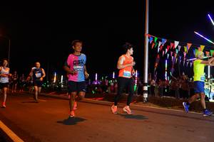 BIB: 408, 4730
                            <button type="button" onclick="openModal(14225974)" class="btn btn-primary btn-sm float-right btn-popup" data-toggle="modal" data-target=".modal-high-quality">
                        <i class="fas fa-shopping-cart"></i> Add to Cart
                    </button>
                                            <button type="button" onclick="isThisMe(14225974, true)" class="btn btn-success btn-sm float-right btn-popup btn-isme hidden" data-toggle="tooltip" data-placement="bottom" title="นี่คือรูปของคุณใช่ไหม คลิกที่นี่เพื่อเอาเข้าอัลบั้ม">
                        <i class="fas fa-plus"></i> Add to album
                    </button>
                    <button type="button" onclick="isThisMe(14225974, false)" class="btn btn-warning btn-sm float-right btn-popup btn-isnotme hidden">
                        <i class="fas fa-ban"></i> Remove from album
                    </button>