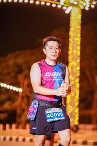 BIB: 40098
                            <button type="button" onclick="openModal(15848348)" class="btn btn-primary btn-sm float-right btn-popup" data-toggle="modal" data-target=".modal-high-quality">
                        <i class="fas fa-shopping-cart"></i> Add to Cart
                    </button>
                                            <button type="button" onclick="isThisMe(15848348, true)" class="btn btn-success btn-sm float-right btn-popup btn-isme hidden" data-toggle="tooltip" data-placement="bottom" title="นี่คือรูปของคุณใช่ไหม คลิกที่นี่เพื่อเอาเข้าอัลบั้ม">
                        <i class="fas fa-plus"></i> Add to album
                    </button>
                    <button type="button" onclick="isThisMe(15848348, false)" class="btn btn-warning btn-sm float-right btn-popup btn-isnotme hidden">
                        <i class="fas fa-ban"></i> Remove from album
                    </button>