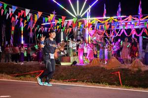 BIB: 478
                            <button type="button" onclick="openModal(15863187)" class="btn btn-primary btn-sm float-right btn-popup" data-toggle="modal" data-target=".modal-high-quality">
                        <i class="fas fa-shopping-cart"></i> Add to Cart
                    </button>
                                            <button type="button" onclick="isThisMe(15863187, true)" class="btn btn-success btn-sm float-right btn-popup btn-isme hidden" data-toggle="tooltip" data-placement="bottom" title="นี่คือรูปของคุณใช่ไหม คลิกที่นี่เพื่อเอาเข้าอัลบั้ม">
                        <i class="fas fa-plus"></i> Add to album
                    </button>
                    <button type="button" onclick="isThisMe(15863187, false)" class="btn btn-warning btn-sm float-right btn-popup btn-isnotme hidden">
                        <i class="fas fa-ban"></i> Remove from album
                    </button>