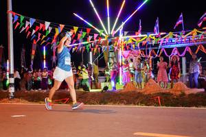 BIB: 431
                            <button type="button" onclick="openModal(15863179)" class="btn btn-primary btn-sm float-right btn-popup" data-toggle="modal" data-target=".modal-high-quality">
                        <i class="fas fa-shopping-cart"></i> Add to Cart
                    </button>
                                            <button type="button" onclick="isThisMe(15863179, true)" class="btn btn-success btn-sm float-right btn-popup btn-isme hidden" data-toggle="tooltip" data-placement="bottom" title="นี่คือรูปของคุณใช่ไหม คลิกที่นี่เพื่อเอาเข้าอัลบั้ม">
                        <i class="fas fa-plus"></i> Add to album
                    </button>
                    <button type="button" onclick="isThisMe(15863179, false)" class="btn btn-warning btn-sm float-right btn-popup btn-isnotme hidden">
                        <i class="fas fa-ban"></i> Remove from album
                    </button>