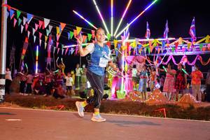 BIB: 4327
                            <button type="button" onclick="openModal(15863171)" class="btn btn-primary btn-sm float-right btn-popup" data-toggle="modal" data-target=".modal-high-quality">
                        <i class="fas fa-shopping-cart"></i> Add to Cart
                    </button>
                                            <button type="button" onclick="isThisMe(15863171, true)" class="btn btn-success btn-sm float-right btn-popup btn-isme hidden" data-toggle="tooltip" data-placement="bottom" title="นี่คือรูปของคุณใช่ไหม คลิกที่นี่เพื่อเอาเข้าอัลบั้ม">
                        <i class="fas fa-plus"></i> Add to album
                    </button>
                    <button type="button" onclick="isThisMe(15863171, false)" class="btn btn-warning btn-sm float-right btn-popup btn-isnotme hidden">
                        <i class="fas fa-ban"></i> Remove from album
                    </button>