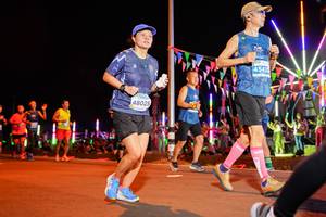 BIB: 4542, 48025
                            <button type="button" onclick="openModal(15862252)" class="btn btn-primary btn-sm float-right btn-popup" data-toggle="modal" data-target=".modal-high-quality">
                        <i class="fas fa-shopping-cart"></i> Add to Cart
                    </button>
                                            <button type="button" onclick="isThisMe(15862252, true)" class="btn btn-success btn-sm float-right btn-popup btn-isme hidden" data-toggle="tooltip" data-placement="bottom" title="นี่คือรูปของคุณใช่ไหม คลิกที่นี่เพื่อเอาเข้าอัลบั้ม">
                        <i class="fas fa-plus"></i> Add to album
                    </button>
                    <button type="button" onclick="isThisMe(15862252, false)" class="btn btn-warning btn-sm float-right btn-popup btn-isnotme hidden">
                        <i class="fas fa-ban"></i> Remove from album
                    </button>