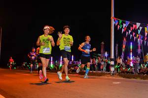 BIB: 46313, 052
                            <button type="button" onclick="openModal(15862151)" class="btn btn-primary btn-sm float-right btn-popup" data-toggle="modal" data-target=".modal-high-quality">
                        <i class="fas fa-shopping-cart"></i> Add to Cart
                    </button>
                                            <button type="button" onclick="isThisMe(15862151, true)" class="btn btn-success btn-sm float-right btn-popup btn-isme hidden" data-toggle="tooltip" data-placement="bottom" title="นี่คือรูปของคุณใช่ไหม คลิกที่นี่เพื่อเอาเข้าอัลบั้ม">
                        <i class="fas fa-plus"></i> Add to album
                    </button>
                    <button type="button" onclick="isThisMe(15862151, false)" class="btn btn-warning btn-sm float-right btn-popup btn-isnotme hidden">
                        <i class="fas fa-ban"></i> Remove from album
                    </button>