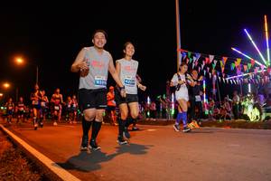 BIB: 420, 45916
                            <button type="button" onclick="openModal(15861993)" class="btn btn-primary btn-sm float-right btn-popup" data-toggle="modal" data-target=".modal-high-quality">
                        <i class="fas fa-shopping-cart"></i> Add to Cart
                    </button>
                                            <button type="button" onclick="isThisMe(15861993, true)" class="btn btn-success btn-sm float-right btn-popup btn-isme hidden" data-toggle="tooltip" data-placement="bottom" title="นี่คือรูปของคุณใช่ไหม คลิกที่นี่เพื่อเอาเข้าอัลบั้ม">
                        <i class="fas fa-plus"></i> Add to album
                    </button>
                    <button type="button" onclick="isThisMe(15861993, false)" class="btn btn-warning btn-sm float-right btn-popup btn-isnotme hidden">
                        <i class="fas fa-ban"></i> Remove from album
                    </button>