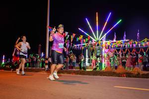 BIB: 4581
                            <button type="button" onclick="openModal(15862688)" class="btn btn-primary btn-sm float-right btn-popup" data-toggle="modal" data-target=".modal-high-quality">
                        <i class="fas fa-shopping-cart"></i> Add to Cart
                    </button>
                                            <button type="button" onclick="isThisMe(15862688, true)" class="btn btn-success btn-sm float-right btn-popup btn-isme hidden" data-toggle="tooltip" data-placement="bottom" title="นี่คือรูปของคุณใช่ไหม คลิกที่นี่เพื่อเอาเข้าอัลบั้ม">
                        <i class="fas fa-plus"></i> Add to album
                    </button>
                    <button type="button" onclick="isThisMe(15862688, false)" class="btn btn-warning btn-sm float-right btn-popup btn-isnotme hidden">
                        <i class="fas fa-ban"></i> Remove from album
                    </button>