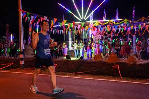 BIB: 4048, 
                            <button type="button" onclick="openModal(15862936)" class="btn btn-primary btn-sm float-right btn-popup" data-toggle="modal" data-target=".modal-high-quality">
                        <i class="fas fa-shopping-cart"></i> Add to Cart
                    </button>
                                            <button type="button" onclick="isThisMe(15862936, true)" class="btn btn-success btn-sm float-right btn-popup btn-isme hidden" data-toggle="tooltip" data-placement="bottom" title="นี่คือรูปของคุณใช่ไหม คลิกที่นี่เพื่อเอาเข้าอัลบั้ม">
                        <i class="fas fa-plus"></i> Add to album
                    </button>
                    <button type="button" onclick="isThisMe(15862936, false)" class="btn btn-warning btn-sm float-right btn-popup btn-isnotme hidden">
                        <i class="fas fa-ban"></i> Remove from album
                    </button>