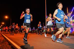 BIB: 41403, 47510, 1200
                            <button type="button" onclick="openModal(15862268)" class="btn btn-primary btn-sm float-right btn-popup" data-toggle="modal" data-target=".modal-high-quality">
                        <i class="fas fa-shopping-cart"></i> Add to Cart
                    </button>
                                            <button type="button" onclick="isThisMe(15862268, true)" class="btn btn-success btn-sm float-right btn-popup btn-isme hidden" data-toggle="tooltip" data-placement="bottom" title="นี่คือรูปของคุณใช่ไหม คลิกที่นี่เพื่อเอาเข้าอัลบั้ม">
                        <i class="fas fa-plus"></i> Add to album
                    </button>
                    <button type="button" onclick="isThisMe(15862268, false)" class="btn btn-warning btn-sm float-right btn-popup btn-isnotme hidden">
                        <i class="fas fa-ban"></i> Remove from album
                    </button>