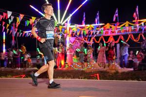 BIB: 950
                            <button type="button" onclick="openModal(15863199)" class="btn btn-primary btn-sm float-right btn-popup" data-toggle="modal" data-target=".modal-high-quality">
                        <i class="fas fa-shopping-cart"></i> Add to Cart
                    </button>
                                            <button type="button" onclick="isThisMe(15863199, true)" class="btn btn-success btn-sm float-right btn-popup btn-isme hidden" data-toggle="tooltip" data-placement="bottom" title="นี่คือรูปของคุณใช่ไหม คลิกที่นี่เพื่อเอาเข้าอัลบั้ม">
                        <i class="fas fa-plus"></i> Add to album
                    </button>
                    <button type="button" onclick="isThisMe(15863199, false)" class="btn btn-warning btn-sm float-right btn-popup btn-isnotme hidden">
                        <i class="fas fa-ban"></i> Remove from album
                    </button>