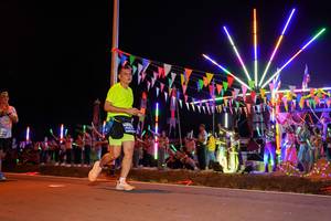 BIB: 414
                            <button type="button" onclick="openModal(15861980)" class="btn btn-primary btn-sm float-right btn-popup" data-toggle="modal" data-target=".modal-high-quality">
                        <i class="fas fa-shopping-cart"></i> Add to Cart
                    </button>
                                            <button type="button" onclick="isThisMe(15861980, true)" class="btn btn-success btn-sm float-right btn-popup btn-isme hidden" data-toggle="tooltip" data-placement="bottom" title="นี่คือรูปของคุณใช่ไหม คลิกที่นี่เพื่อเอาเข้าอัลบั้ม">
                        <i class="fas fa-plus"></i> Add to album
                    </button>
                    <button type="button" onclick="isThisMe(15861980, false)" class="btn btn-warning btn-sm float-right btn-popup btn-isnotme hidden">
                        <i class="fas fa-ban"></i> Remove from album
                    </button>