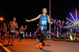 BIB: 46889, 2340
                            <button type="button" onclick="openModal(15861919)" class="btn btn-primary btn-sm float-right btn-popup" data-toggle="modal" data-target=".modal-high-quality">
                        <i class="fas fa-shopping-cart"></i> Add to Cart
                    </button>
                                            <button type="button" onclick="isThisMe(15861919, true)" class="btn btn-success btn-sm float-right btn-popup btn-isme hidden" data-toggle="tooltip" data-placement="bottom" title="นี่คือรูปของคุณใช่ไหม คลิกที่นี่เพื่อเอาเข้าอัลบั้ม">
                        <i class="fas fa-plus"></i> Add to album
                    </button>
                    <button type="button" onclick="isThisMe(15861919, false)" class="btn btn-warning btn-sm float-right btn-popup btn-isnotme hidden">
                        <i class="fas fa-ban"></i> Remove from album
                    </button>