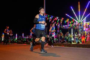 BIB: 4024
                            <button type="button" onclick="openModal(15862572)" class="btn btn-primary btn-sm float-right btn-popup" data-toggle="modal" data-target=".modal-high-quality">
                        <i class="fas fa-shopping-cart"></i> Add to Cart
                    </button>
                                            <button type="button" onclick="isThisMe(15862572, true)" class="btn btn-success btn-sm float-right btn-popup btn-isme hidden" data-toggle="tooltip" data-placement="bottom" title="นี่คือรูปของคุณใช่ไหม คลิกที่นี่เพื่อเอาเข้าอัลบั้ม">
                        <i class="fas fa-plus"></i> Add to album
                    </button>
                    <button type="button" onclick="isThisMe(15862572, false)" class="btn btn-warning btn-sm float-right btn-popup btn-isnotme hidden">
                        <i class="fas fa-ban"></i> Remove from album
                    </button>