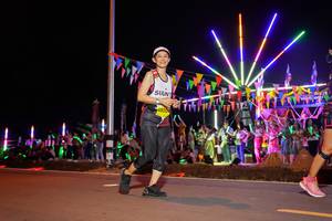 BIB: 4900
                            <button type="button" onclick="openModal(15862306)" class="btn btn-primary btn-sm float-right btn-popup" data-toggle="modal" data-target=".modal-high-quality">
                        <i class="fas fa-shopping-cart"></i> Add to Cart
                    </button>
                                            <button type="button" onclick="isThisMe(15862306, true)" class="btn btn-success btn-sm float-right btn-popup btn-isme hidden" data-toggle="tooltip" data-placement="bottom" title="นี่คือรูปของคุณใช่ไหม คลิกที่นี่เพื่อเอาเข้าอัลบั้ม">
                        <i class="fas fa-plus"></i> Add to album
                    </button>
                    <button type="button" onclick="isThisMe(15862306, false)" class="btn btn-warning btn-sm float-right btn-popup btn-isnotme hidden">
                        <i class="fas fa-ban"></i> Remove from album
                    </button>