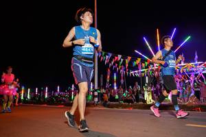 BIB: 46476, 416
                            <button type="button" onclick="openModal(15862021)" class="btn btn-primary btn-sm float-right btn-popup" data-toggle="modal" data-target=".modal-high-quality">
                        <i class="fas fa-shopping-cart"></i> Add to Cart
                    </button>
                                            <button type="button" onclick="isThisMe(15862021, true)" class="btn btn-success btn-sm float-right btn-popup btn-isme hidden" data-toggle="tooltip" data-placement="bottom" title="นี่คือรูปของคุณใช่ไหม คลิกที่นี่เพื่อเอาเข้าอัลบั้ม">
                        <i class="fas fa-plus"></i> Add to album
                    </button>
                    <button type="button" onclick="isThisMe(15862021, false)" class="btn btn-warning btn-sm float-right btn-popup btn-isnotme hidden">
                        <i class="fas fa-ban"></i> Remove from album
                    </button>