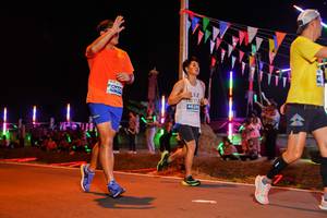 BIB: 0405, 4628
                            <button type="button" onclick="openModal(15862886)" class="btn btn-primary btn-sm float-right btn-popup" data-toggle="modal" data-target=".modal-high-quality">
                        <i class="fas fa-shopping-cart"></i> Add to Cart
                    </button>
                                            <button type="button" onclick="isThisMe(15862886, true)" class="btn btn-success btn-sm float-right btn-popup btn-isme hidden" data-toggle="tooltip" data-placement="bottom" title="นี่คือรูปของคุณใช่ไหม คลิกที่นี่เพื่อเอาเข้าอัลบั้ม">
                        <i class="fas fa-plus"></i> Add to album
                    </button>
                    <button type="button" onclick="isThisMe(15862886, false)" class="btn btn-warning btn-sm float-right btn-popup btn-isnotme hidden">
                        <i class="fas fa-ban"></i> Remove from album
                    </button>