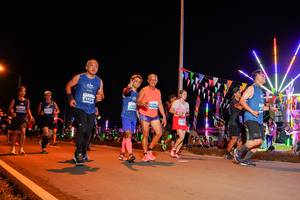 BIB: 1408, 8240
                            <button type="button" onclick="openModal(15862497)" class="btn btn-primary btn-sm float-right btn-popup" data-toggle="modal" data-target=".modal-high-quality">
                        <i class="fas fa-shopping-cart"></i> Add to Cart
                    </button>
                                            <button type="button" onclick="isThisMe(15862497, true)" class="btn btn-success btn-sm float-right btn-popup btn-isme hidden" data-toggle="tooltip" data-placement="bottom" title="นี่คือรูปของคุณใช่ไหม คลิกที่นี่เพื่อเอาเข้าอัลบั้ม">
                        <i class="fas fa-plus"></i> Add to album
                    </button>
                    <button type="button" onclick="isThisMe(15862497, false)" class="btn btn-warning btn-sm float-right btn-popup btn-isnotme hidden">
                        <i class="fas fa-ban"></i> Remove from album
                    </button>