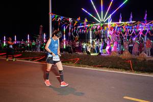 BIB: 47935
                            <button type="button" onclick="openModal(15863048)" class="btn btn-primary btn-sm float-right btn-popup" data-toggle="modal" data-target=".modal-high-quality">
                        <i class="fas fa-shopping-cart"></i> Add to Cart
                    </button>
                                            <button type="button" onclick="isThisMe(15863048, true)" class="btn btn-success btn-sm float-right btn-popup btn-isme hidden" data-toggle="tooltip" data-placement="bottom" title="นี่คือรูปของคุณใช่ไหม คลิกที่นี่เพื่อเอาเข้าอัลบั้ม">
                        <i class="fas fa-plus"></i> Add to album
                    </button>
                    <button type="button" onclick="isThisMe(15863048, false)" class="btn btn-warning btn-sm float-right btn-popup btn-isnotme hidden">
                        <i class="fas fa-ban"></i> Remove from album
                    </button>