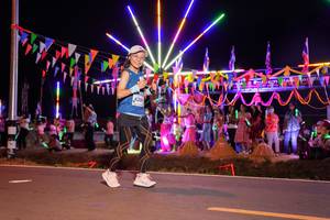 BIB: 4286
                            <button type="button" onclick="openModal(15862847)" class="btn btn-primary btn-sm float-right btn-popup" data-toggle="modal" data-target=".modal-high-quality">
                        <i class="fas fa-shopping-cart"></i> Add to Cart
                    </button>
                                            <button type="button" onclick="isThisMe(15862847, true)" class="btn btn-success btn-sm float-right btn-popup btn-isme hidden" data-toggle="tooltip" data-placement="bottom" title="นี่คือรูปของคุณใช่ไหม คลิกที่นี่เพื่อเอาเข้าอัลบั้ม">
                        <i class="fas fa-plus"></i> Add to album
                    </button>
                    <button type="button" onclick="isThisMe(15862847, false)" class="btn btn-warning btn-sm float-right btn-popup btn-isnotme hidden">
                        <i class="fas fa-ban"></i> Remove from album
                    </button>