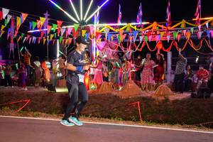 BIB: 202
                            <button type="button" onclick="openModal(15863189)" class="btn btn-primary btn-sm float-right btn-popup" data-toggle="modal" data-target=".modal-high-quality">
                        <i class="fas fa-shopping-cart"></i> Add to Cart
                    </button>
                                            <button type="button" onclick="isThisMe(15863189, true)" class="btn btn-success btn-sm float-right btn-popup btn-isme hidden" data-toggle="tooltip" data-placement="bottom" title="นี่คือรูปของคุณใช่ไหม คลิกที่นี่เพื่อเอาเข้าอัลบั้ม">
                        <i class="fas fa-plus"></i> Add to album
                    </button>
                    <button type="button" onclick="isThisMe(15863189, false)" class="btn btn-warning btn-sm float-right btn-popup btn-isnotme hidden">
                        <i class="fas fa-ban"></i> Remove from album
                    </button>