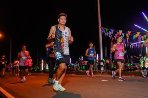 BIB: 430, 1898
                            <button type="button" onclick="openModal(15862107)" class="btn btn-primary btn-sm float-right btn-popup" data-toggle="modal" data-target=".modal-high-quality">
                        <i class="fas fa-shopping-cart"></i> Add to Cart
                    </button>
                                            <button type="button" onclick="isThisMe(15862107, true)" class="btn btn-success btn-sm float-right btn-popup btn-isme hidden" data-toggle="tooltip" data-placement="bottom" title="นี่คือรูปของคุณใช่ไหม คลิกที่นี่เพื่อเอาเข้าอัลบั้ม">
                        <i class="fas fa-plus"></i> Add to album
                    </button>
                    <button type="button" onclick="isThisMe(15862107, false)" class="btn btn-warning btn-sm float-right btn-popup btn-isnotme hidden">
                        <i class="fas fa-ban"></i> Remove from album
                    </button>