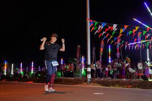 BIB: 42958
                            <button type="button" onclick="openModal(15863207)" class="btn btn-primary btn-sm float-right btn-popup" data-toggle="modal" data-target=".modal-high-quality">
                        <i class="fas fa-shopping-cart"></i> Add to Cart
                    </button>
                                            <button type="button" onclick="isThisMe(15863207, true)" class="btn btn-success btn-sm float-right btn-popup btn-isme hidden" data-toggle="tooltip" data-placement="bottom" title="นี่คือรูปของคุณใช่ไหม คลิกที่นี่เพื่อเอาเข้าอัลบั้ม">
                        <i class="fas fa-plus"></i> Add to album
                    </button>
                    <button type="button" onclick="isThisMe(15863207, false)" class="btn btn-warning btn-sm float-right btn-popup btn-isnotme hidden">
                        <i class="fas fa-ban"></i> Remove from album
                    </button>