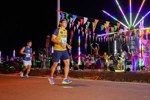 BIB: 3972
                            <button type="button" onclick="openModal(15863092)" class="btn btn-primary btn-sm float-right btn-popup" data-toggle="modal" data-target=".modal-high-quality">
                        <i class="fas fa-shopping-cart"></i> Add to Cart
                    </button>
                                            <button type="button" onclick="isThisMe(15863092, true)" class="btn btn-success btn-sm float-right btn-popup btn-isme hidden" data-toggle="tooltip" data-placement="bottom" title="นี่คือรูปของคุณใช่ไหม คลิกที่นี่เพื่อเอาเข้าอัลบั้ม">
                        <i class="fas fa-plus"></i> Add to album
                    </button>
                    <button type="button" onclick="isThisMe(15863092, false)" class="btn btn-warning btn-sm float-right btn-popup btn-isnotme hidden">
                        <i class="fas fa-ban"></i> Remove from album
                    </button>