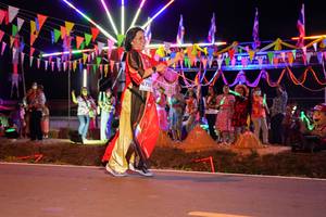 BIB: 479
                            <button type="button" onclick="openModal(15862852)" class="btn btn-primary btn-sm float-right btn-popup" data-toggle="modal" data-target=".modal-high-quality">
                        <i class="fas fa-shopping-cart"></i> Add to Cart
                    </button>
                                            <button type="button" onclick="isThisMe(15862852, true)" class="btn btn-success btn-sm float-right btn-popup btn-isme hidden" data-toggle="tooltip" data-placement="bottom" title="นี่คือรูปของคุณใช่ไหม คลิกที่นี่เพื่อเอาเข้าอัลบั้ม">
                        <i class="fas fa-plus"></i> Add to album
                    </button>
                    <button type="button" onclick="isThisMe(15862852, false)" class="btn btn-warning btn-sm float-right btn-popup btn-isnotme hidden">
                        <i class="fas fa-ban"></i> Remove from album
                    </button>