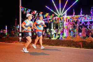 BIB: 475, 7976
                            <button type="button" onclick="openModal(15863128)" class="btn btn-primary btn-sm float-right btn-popup" data-toggle="modal" data-target=".modal-high-quality">
                        <i class="fas fa-shopping-cart"></i> Add to Cart
                    </button>
                                            <button type="button" onclick="isThisMe(15863128, true)" class="btn btn-success btn-sm float-right btn-popup btn-isme hidden" data-toggle="tooltip" data-placement="bottom" title="นี่คือรูปของคุณใช่ไหม คลิกที่นี่เพื่อเอาเข้าอัลบั้ม">
                        <i class="fas fa-plus"></i> Add to album
                    </button>
                    <button type="button" onclick="isThisMe(15863128, false)" class="btn btn-warning btn-sm float-right btn-popup btn-isnotme hidden">
                        <i class="fas fa-ban"></i> Remove from album
                    </button>