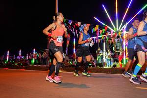 BIB: 476
                            <button type="button" onclick="openModal(15862521)" class="btn btn-primary btn-sm float-right btn-popup" data-toggle="modal" data-target=".modal-high-quality">
                        <i class="fas fa-shopping-cart"></i> Add to Cart
                    </button>
                                            <button type="button" onclick="isThisMe(15862521, true)" class="btn btn-success btn-sm float-right btn-popup btn-isme hidden" data-toggle="tooltip" data-placement="bottom" title="นี่คือรูปของคุณใช่ไหม คลิกที่นี่เพื่อเอาเข้าอัลบั้ม">
                        <i class="fas fa-plus"></i> Add to album
                    </button>
                    <button type="button" onclick="isThisMe(15862521, false)" class="btn btn-warning btn-sm float-right btn-popup btn-isnotme hidden">
                        <i class="fas fa-ban"></i> Remove from album
                    </button>