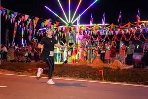 BIB: 427
                            <button type="button" onclick="openModal(15862962)" class="btn btn-primary btn-sm float-right btn-popup" data-toggle="modal" data-target=".modal-high-quality">
                        <i class="fas fa-shopping-cart"></i> Add to Cart
                    </button>
                                            <button type="button" onclick="isThisMe(15862962, true)" class="btn btn-success btn-sm float-right btn-popup btn-isme hidden" data-toggle="tooltip" data-placement="bottom" title="นี่คือรูปของคุณใช่ไหม คลิกที่นี่เพื่อเอาเข้าอัลบั้ม">
                        <i class="fas fa-plus"></i> Add to album
                    </button>
                    <button type="button" onclick="isThisMe(15862962, false)" class="btn btn-warning btn-sm float-right btn-popup btn-isnotme hidden">
                        <i class="fas fa-ban"></i> Remove from album
                    </button>