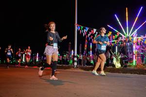 BIB: 427
                            <button type="button" onclick="openModal(15862026)" class="btn btn-primary btn-sm float-right btn-popup" data-toggle="modal" data-target=".modal-high-quality">
                        <i class="fas fa-shopping-cart"></i> Add to Cart
                    </button>
                                            <button type="button" onclick="isThisMe(15862026, true)" class="btn btn-success btn-sm float-right btn-popup btn-isme hidden" data-toggle="tooltip" data-placement="bottom" title="นี่คือรูปของคุณใช่ไหม คลิกที่นี่เพื่อเอาเข้าอัลบั้ม">
                        <i class="fas fa-plus"></i> Add to album
                    </button>
                    <button type="button" onclick="isThisMe(15862026, false)" class="btn btn-warning btn-sm float-right btn-popup btn-isnotme hidden">
                        <i class="fas fa-ban"></i> Remove from album
                    </button>