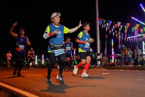 BIB: 9501, 95092
                            <button type="button" onclick="openModal(15862732)" class="btn btn-primary btn-sm float-right btn-popup" data-toggle="modal" data-target=".modal-high-quality">
                        <i class="fas fa-shopping-cart"></i> Add to Cart
                    </button>
                                            <button type="button" onclick="isThisMe(15862732, true)" class="btn btn-success btn-sm float-right btn-popup btn-isme hidden" data-toggle="tooltip" data-placement="bottom" title="นี่คือรูปของคุณใช่ไหม คลิกที่นี่เพื่อเอาเข้าอัลบั้ม">
                        <i class="fas fa-plus"></i> Add to album
                    </button>
                    <button type="button" onclick="isThisMe(15862732, false)" class="btn btn-warning btn-sm float-right btn-popup btn-isnotme hidden">
                        <i class="fas fa-ban"></i> Remove from album
                    </button>