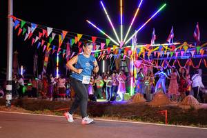 BIB: 478
                            <button type="button" onclick="openModal(15863277)" class="btn btn-primary btn-sm float-right btn-popup" data-toggle="modal" data-target=".modal-high-quality">
                        <i class="fas fa-shopping-cart"></i> Add to Cart
                    </button>
                                            <button type="button" onclick="isThisMe(15863277, true)" class="btn btn-success btn-sm float-right btn-popup btn-isme hidden" data-toggle="tooltip" data-placement="bottom" title="นี่คือรูปของคุณใช่ไหม คลิกที่นี่เพื่อเอาเข้าอัลบั้ม">
                        <i class="fas fa-plus"></i> Add to album
                    </button>
                    <button type="button" onclick="isThisMe(15863277, false)" class="btn btn-warning btn-sm float-right btn-popup btn-isnotme hidden">
                        <i class="fas fa-ban"></i> Remove from album
                    </button>