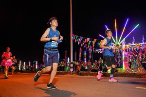 BIB: 464
                            <button type="button" onclick="openModal(15862020)" class="btn btn-primary btn-sm float-right btn-popup" data-toggle="modal" data-target=".modal-high-quality">
                        <i class="fas fa-shopping-cart"></i> Add to Cart
                    </button>
                                            <button type="button" onclick="isThisMe(15862020, true)" class="btn btn-success btn-sm float-right btn-popup btn-isme hidden" data-toggle="tooltip" data-placement="bottom" title="นี่คือรูปของคุณใช่ไหม คลิกที่นี่เพื่อเอาเข้าอัลบั้ม">
                        <i class="fas fa-plus"></i> Add to album
                    </button>
                    <button type="button" onclick="isThisMe(15862020, false)" class="btn btn-warning btn-sm float-right btn-popup btn-isnotme hidden">
                        <i class="fas fa-ban"></i> Remove from album
                    </button>