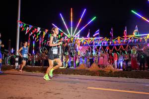 BIB: 401
                            <button type="button" onclick="openModal(15867025)" class="btn btn-primary btn-sm float-right btn-popup" data-toggle="modal" data-target=".modal-high-quality">
                        <i class="fas fa-shopping-cart"></i> Add to Cart
                    </button>
                                            <button type="button" onclick="isThisMe(15867025, true)" class="btn btn-success btn-sm float-right btn-popup btn-isme hidden" data-toggle="tooltip" data-placement="bottom" title="นี่คือรูปของคุณใช่ไหม คลิกที่นี่เพื่อเอาเข้าอัลบั้ม">
                        <i class="fas fa-plus"></i> Add to album
                    </button>
                    <button type="button" onclick="isThisMe(15867025, false)" class="btn btn-warning btn-sm float-right btn-popup btn-isnotme hidden">
                        <i class="fas fa-ban"></i> Remove from album
                    </button>