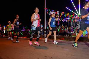 BIB: 650, 42202
                            <button type="button" onclick="openModal(15867971)" class="btn btn-primary btn-sm float-right btn-popup" data-toggle="modal" data-target=".modal-high-quality">
                        <i class="fas fa-shopping-cart"></i> Add to Cart
                    </button>
                                            <button type="button" onclick="isThisMe(15867971, true)" class="btn btn-success btn-sm float-right btn-popup btn-isme hidden" data-toggle="tooltip" data-placement="bottom" title="นี่คือรูปของคุณใช่ไหม คลิกที่นี่เพื่อเอาเข้าอัลบั้ม">
                        <i class="fas fa-plus"></i> Add to album
                    </button>
                    <button type="button" onclick="isThisMe(15867971, false)" class="btn btn-warning btn-sm float-right btn-popup btn-isnotme hidden">
                        <i class="fas fa-ban"></i> Remove from album
                    </button>