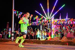 BIB: 983
                            <button type="button" onclick="openModal(15866986)" class="btn btn-primary btn-sm float-right btn-popup" data-toggle="modal" data-target=".modal-high-quality">
                        <i class="fas fa-shopping-cart"></i> Add to Cart
                    </button>
                                            <button type="button" onclick="isThisMe(15866986, true)" class="btn btn-success btn-sm float-right btn-popup btn-isme hidden" data-toggle="tooltip" data-placement="bottom" title="นี่คือรูปของคุณใช่ไหม คลิกที่นี่เพื่อเอาเข้าอัลบั้ม">
                        <i class="fas fa-plus"></i> Add to album
                    </button>
                    <button type="button" onclick="isThisMe(15866986, false)" class="btn btn-warning btn-sm float-right btn-popup btn-isnotme hidden">
                        <i class="fas fa-ban"></i> Remove from album
                    </button>