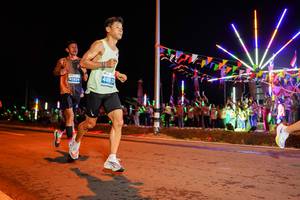 BIB: 463, 41934
                            <button type="button" onclick="openModal(15866920)" class="btn btn-primary btn-sm float-right btn-popup" data-toggle="modal" data-target=".modal-high-quality">
                        <i class="fas fa-shopping-cart"></i> Add to Cart
                    </button>
                                            <button type="button" onclick="isThisMe(15866920, true)" class="btn btn-success btn-sm float-right btn-popup btn-isme hidden" data-toggle="tooltip" data-placement="bottom" title="นี่คือรูปของคุณใช่ไหม คลิกที่นี่เพื่อเอาเข้าอัลบั้ม">
                        <i class="fas fa-plus"></i> Add to album
                    </button>
                    <button type="button" onclick="isThisMe(15866920, false)" class="btn btn-warning btn-sm float-right btn-popup btn-isnotme hidden">
                        <i class="fas fa-ban"></i> Remove from album
                    </button>