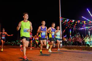 BIB: 470, 41567
                            <button type="button" onclick="openModal(15866944)" class="btn btn-primary btn-sm float-right btn-popup" data-toggle="modal" data-target=".modal-high-quality">
                        <i class="fas fa-shopping-cart"></i> Add to Cart
                    </button>
                                            <button type="button" onclick="isThisMe(15866944, true)" class="btn btn-success btn-sm float-right btn-popup btn-isme hidden" data-toggle="tooltip" data-placement="bottom" title="นี่คือรูปของคุณใช่ไหม คลิกที่นี่เพื่อเอาเข้าอัลบั้ม">
                        <i class="fas fa-plus"></i> Add to album
                    </button>
                    <button type="button" onclick="isThisMe(15866944, false)" class="btn btn-warning btn-sm float-right btn-popup btn-isnotme hidden">
                        <i class="fas fa-ban"></i> Remove from album
                    </button>