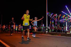 BIB: 41215
                            <button type="button" onclick="openModal(15867960)" class="btn btn-primary btn-sm float-right btn-popup" data-toggle="modal" data-target=".modal-high-quality">
                        <i class="fas fa-shopping-cart"></i> Add to Cart
                    </button>
                                            <button type="button" onclick="isThisMe(15867960, true)" class="btn btn-success btn-sm float-right btn-popup btn-isme hidden" data-toggle="tooltip" data-placement="bottom" title="นี่คือรูปของคุณใช่ไหม คลิกที่นี่เพื่อเอาเข้าอัลบั้ม">
                        <i class="fas fa-plus"></i> Add to album
                    </button>
                    <button type="button" onclick="isThisMe(15867960, false)" class="btn btn-warning btn-sm float-right btn-popup btn-isnotme hidden">
                        <i class="fas fa-ban"></i> Remove from album
                    </button>