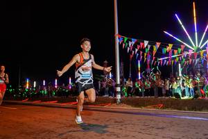 BIB: 46940
                            <button type="button" onclick="openModal(15866639)" class="btn btn-primary btn-sm float-right btn-popup" data-toggle="modal" data-target=".modal-high-quality">
                        <i class="fas fa-shopping-cart"></i> Add to Cart
                    </button>
                                            <button type="button" onclick="isThisMe(15866639, true)" class="btn btn-success btn-sm float-right btn-popup btn-isme hidden" data-toggle="tooltip" data-placement="bottom" title="นี่คือรูปของคุณใช่ไหม คลิกที่นี่เพื่อเอาเข้าอัลบั้ม">
                        <i class="fas fa-plus"></i> Add to album
                    </button>
                    <button type="button" onclick="isThisMe(15866639, false)" class="btn btn-warning btn-sm float-right btn-popup btn-isnotme hidden">
                        <i class="fas fa-ban"></i> Remove from album
                    </button>