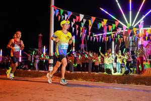 BIB: 4281, 0784
                            <button type="button" onclick="openModal(15866814)" class="btn btn-primary btn-sm float-right btn-popup" data-toggle="modal" data-target=".modal-high-quality">
                        <i class="fas fa-shopping-cart"></i> Add to Cart
                    </button>
                                            <button type="button" onclick="isThisMe(15866814, true)" class="btn btn-success btn-sm float-right btn-popup btn-isme hidden" data-toggle="tooltip" data-placement="bottom" title="นี่คือรูปของคุณใช่ไหม คลิกที่นี่เพื่อเอาเข้าอัลบั้ม">
                        <i class="fas fa-plus"></i> Add to album
                    </button>
                    <button type="button" onclick="isThisMe(15866814, false)" class="btn btn-warning btn-sm float-right btn-popup btn-isnotme hidden">
                        <i class="fas fa-ban"></i> Remove from album
                    </button>