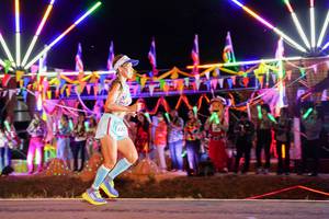 BIB: 432
                            <button type="button" onclick="openModal(15867503)" class="btn btn-primary btn-sm float-right btn-popup" data-toggle="modal" data-target=".modal-high-quality">
                        <i class="fas fa-shopping-cart"></i> Add to Cart
                    </button>
                                            <button type="button" onclick="isThisMe(15867503, true)" class="btn btn-success btn-sm float-right btn-popup btn-isme hidden" data-toggle="tooltip" data-placement="bottom" title="นี่คือรูปของคุณใช่ไหม คลิกที่นี่เพื่อเอาเข้าอัลบั้ม">
                        <i class="fas fa-plus"></i> Add to album
                    </button>
                    <button type="button" onclick="isThisMe(15867503, false)" class="btn btn-warning btn-sm float-right btn-popup btn-isnotme hidden">
                        <i class="fas fa-ban"></i> Remove from album
                    </button>